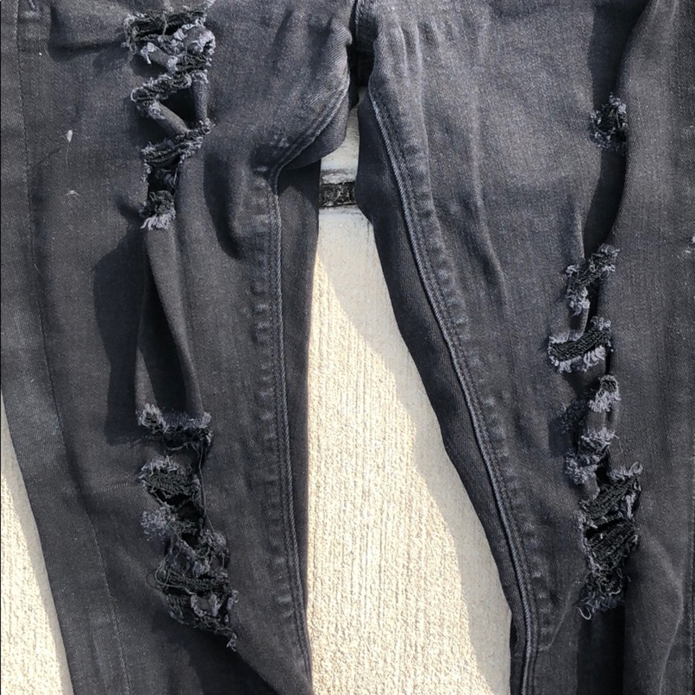 Jeans - Picture 3 of 4